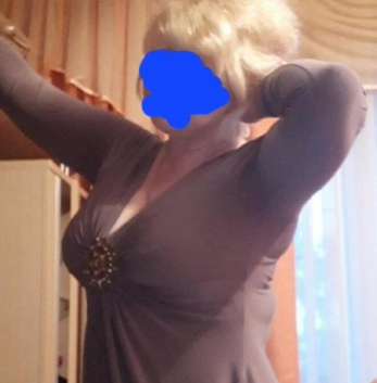 В моих руках ты окажешься в раю блаженства. Сниму напряжение своим профессиональным массажем, будто сказочная фея. Возможности моего тела поражают: стройная фигура, упругая грудь, пышные губы. Живу в Москве, где готова встретиться с тобой и доставить незабываемые эмоции. Больше фото и отзывы обо мне ты найдешь на моей странице. Сделай шаг в мир наслаждения, и я превратлю твои фантазии в реальность. #опытнаяискусная #экспертинтимныхугодий #нежнаякрасотка 🌸💋 Алиса